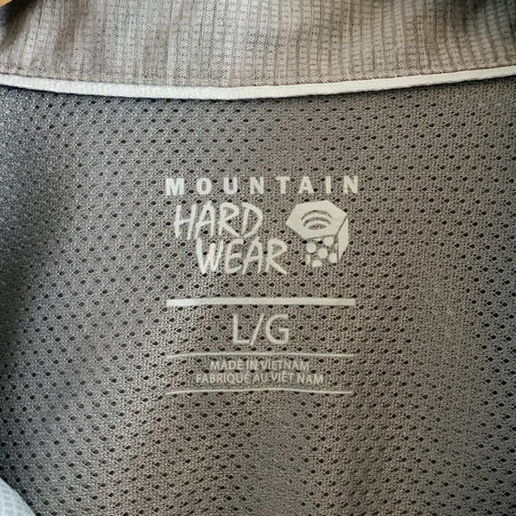 Mountain Hardwear Grey Button Down Shirt - Picture 4 of 6